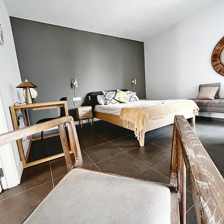 Apartment - Sleeps 4 - Parking - Close Villaverde (Fuerteventura)